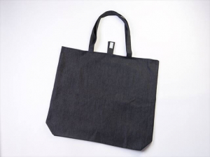 大型紙芝居枠用布バッグ　（手作りの商品ですので、柄・色は写真と異なることがあります。）